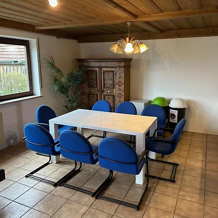 7 Residenz Vor Den Toren Muenchensstilvoller Komfort Fuer Gruppen Bis 19 Personen Eg Lägenhet