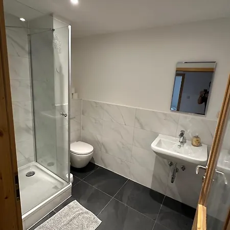 7 Residenz Vor Den Toren Muenchensstilvoller Komfort Fuer Gruppen Bis 19 Personen Eg *