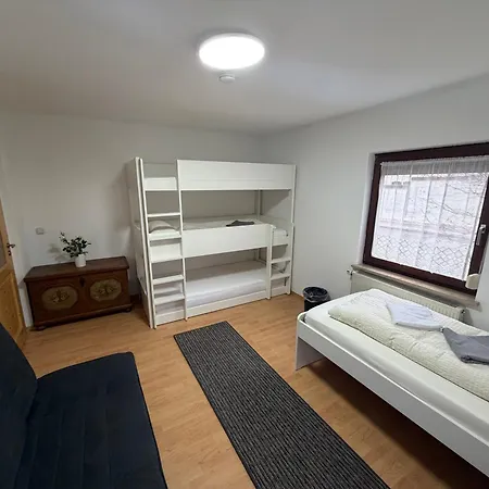 Lägenhet 7 Residenz Vor Den Toren Muenchensstilvoller Komfort Fuer Gruppen Bis 19 Personen Eg *