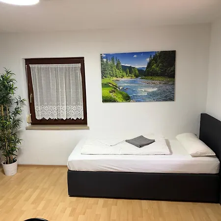 7 Residenz Vor Den Toren Muenchensstilvoller Komfort Fuer Gruppen Bis 19 Personen Eg Lägenhet Penzberg