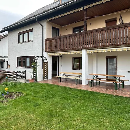 7 Residenz Vor Den Toren Muenchensstilvoller Komfort Fuer Gruppen Bis 19 Personen Eg דירה